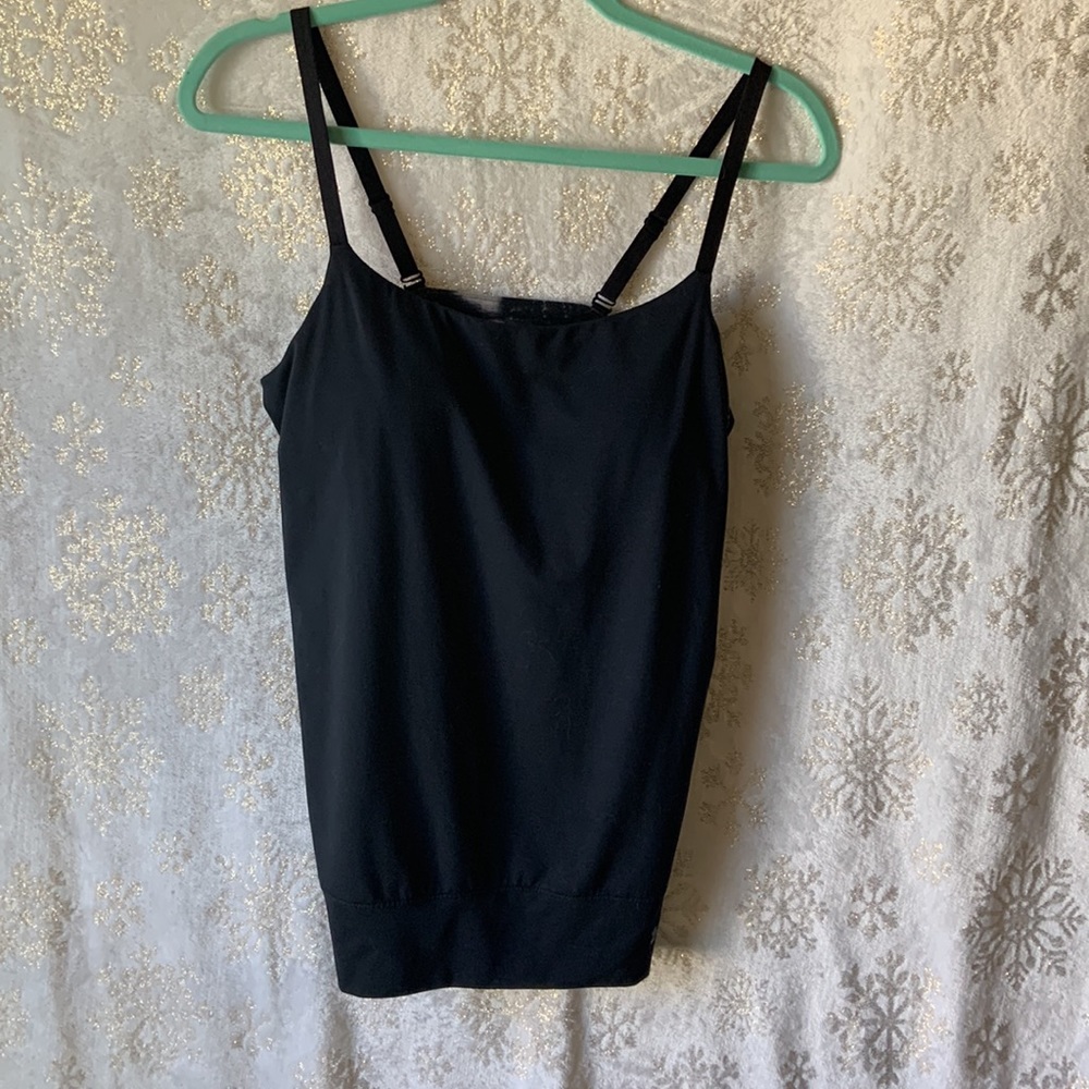 Women’s tank Under Armour with built in padded bra open draped back S